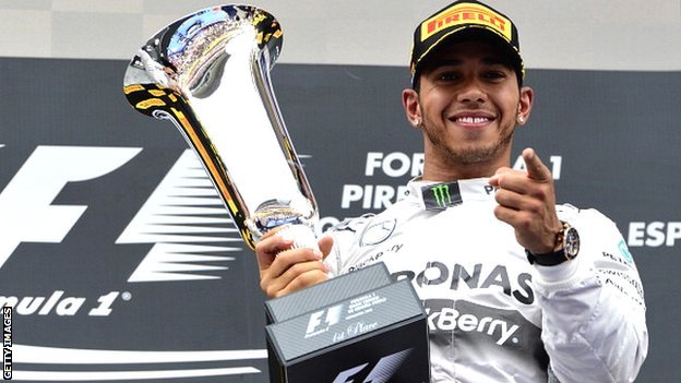 Después de Abu Dhabi, Hamilton renovará su contrato