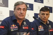 Sainz: «Vamos a intentar ganar el Dakar»