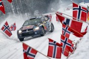 Mikkelsen lidera en Suecia, en una etapa accidentada