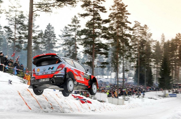 WRC: Thierry batió record, saltó 44 metros