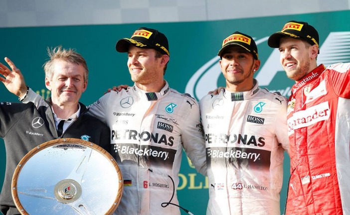 F1 Australia: Vettel no le quiere hacer fácil las cosas a Mercedes