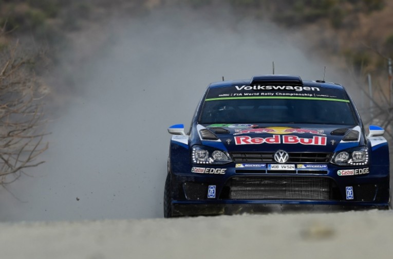 WRC: un error de Latvala, deja al frente a Ogier