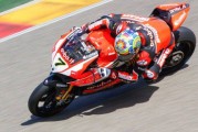 Superbikes: Davies encabeza la Super Pole, Tati Mercado clasificó 10mo.