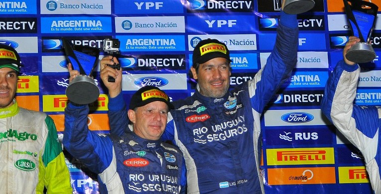 Rally Argentino: Ligato hizo un dos por uno