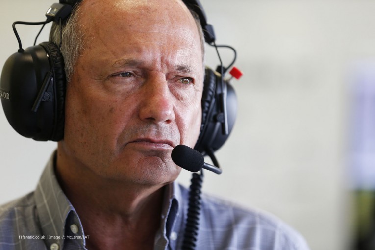 F1/ Ron Dennis: «Vamos a ganar de nuevo y lo haremos con Alonso al frente»