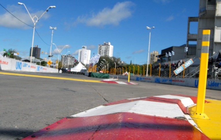 STC2000: ¿Una locura más para el callejero de Santa Fe?