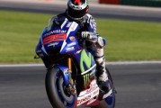 MotoGP: Lorenzo consigue la Pole en Valencia