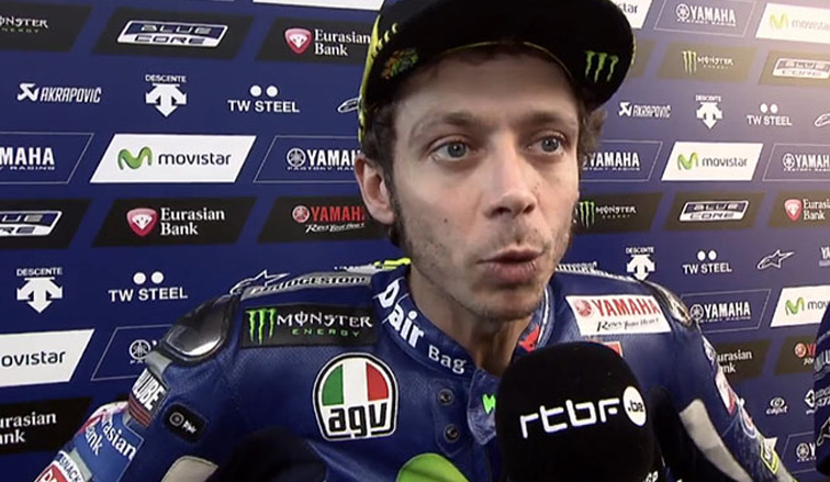 MotoGP: Rossi explota: «La actitud de Márquez ha sido vergonzosa, muy mala para el deporte»