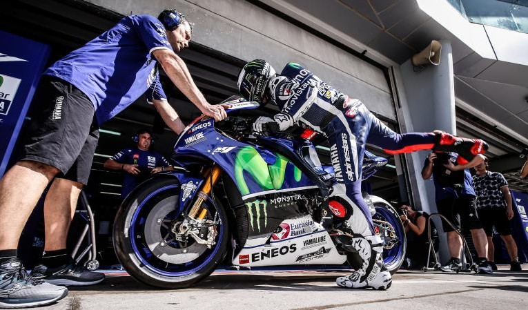 Moto GP: Lorenzo domina el primer día del test en Sepang