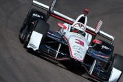 Indy Car: Castroneves hizo la «pole» en Phoenix