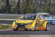 WTCC: Catsburg, marcó el rumbo en el último ensayo