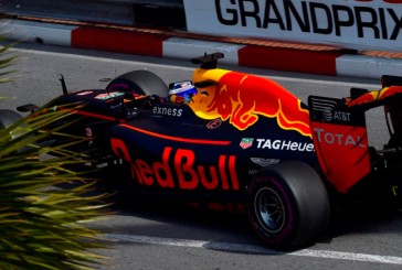 Fórmula 1: Ricciardo amenaza a Mercedes en los Libres 2
