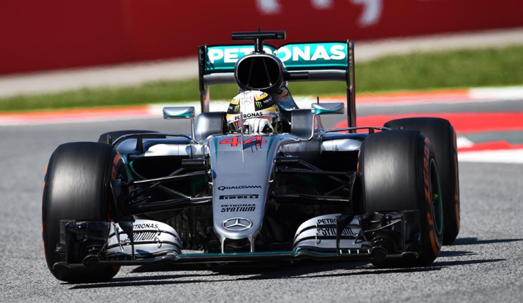 Fórmula 1: Hamilton repite pole en Barcelona