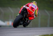 MotoGP: Iannone marca el ritmo del viernes en Mugello