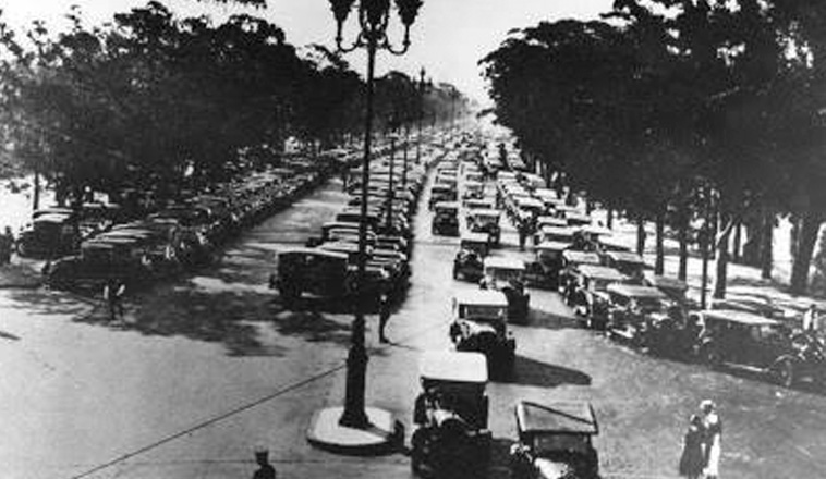 10 de junio de 1945, se cambia el sentido del tránsito en Argentina