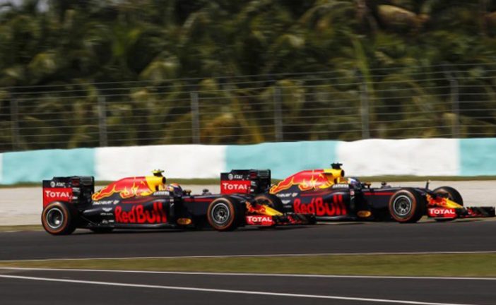 Fórmula 1: Doblete de Red Bull tras el abandono de Hamilton