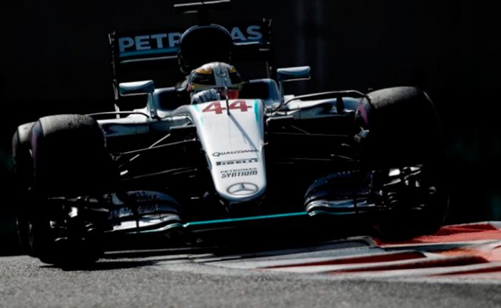 Fórmula 1: Hamilton se impone en los nocturnos Libres 2 de Yas Marina