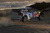 WRC: Mikkelsen no afloja en Australia