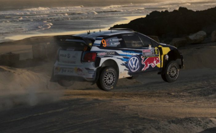 WRC: Mikkelsen no afloja en Australia