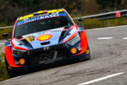 WRC: Thierry Neuville frena a Ogier y toma el primer lugar