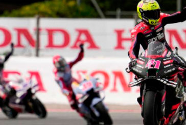 MotoGP: Aleix Espargaró gana la carrera sprint en el GP de Catalunya