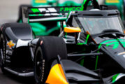 Indy Car:  Canapino escaló en Long Beach y terminó en el puesto 15°