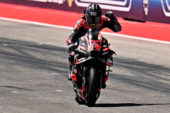 MotoGP: Viñales remonta y Marc Márquez se cae liderando