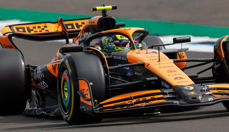 Fórmula 1: McLaren asusta y mete un doblete en Silverstone