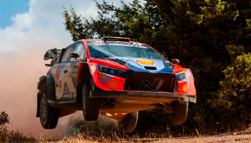 WRC: Neuville gana y se consolida en el campeonato