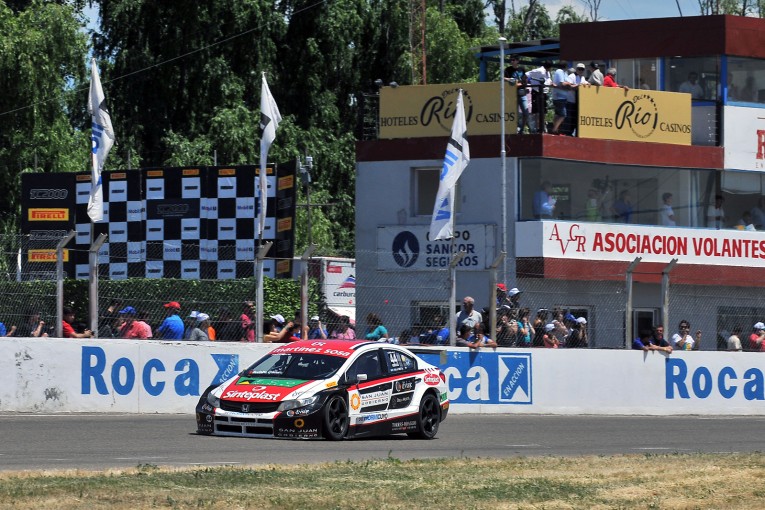 Della Motta en lo mas alto