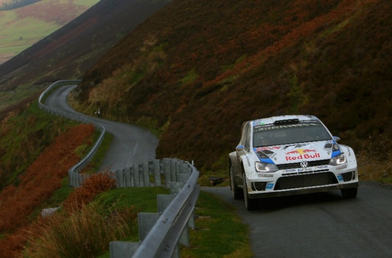 WRC: Ogier es cómodo líder en el rally de Gales