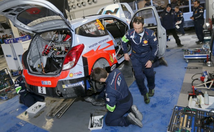 WRC: Sordo y Neuville iniciaron los test rumbo a Monte Carlo