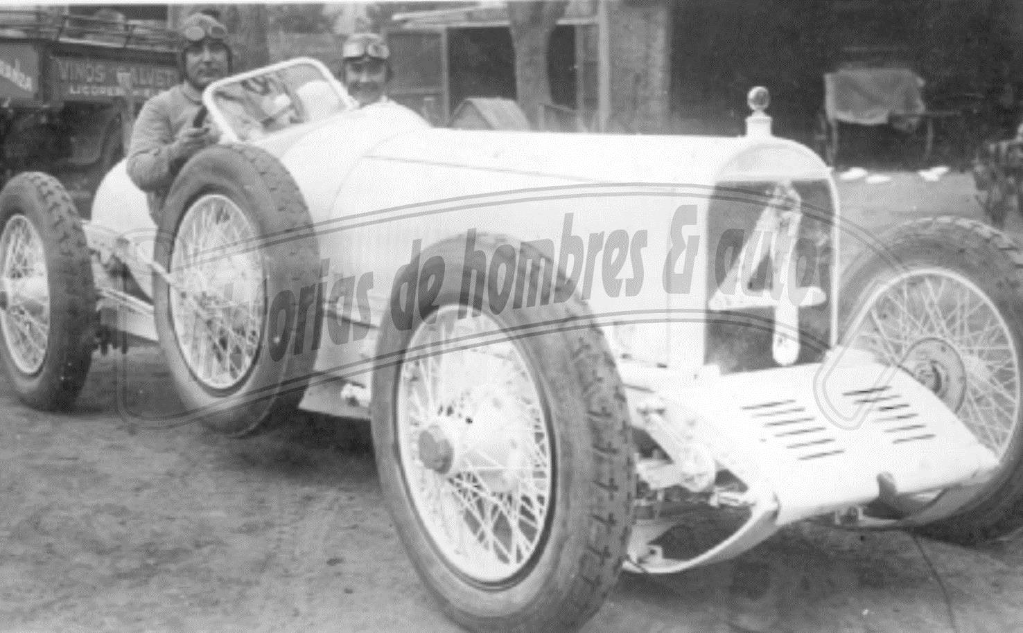 La historia del primer auto de carreras hecho en Esperanza