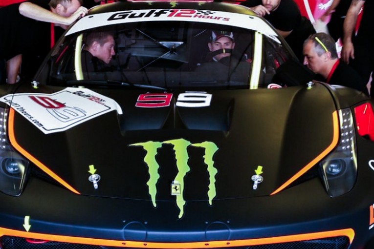 Lorenzo participará en una prueba de resistencia en Abu Dhabi