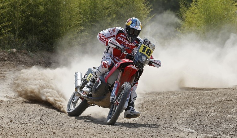 Dakar 2015: Sunderland y Al-Attiyah se llevan el primer sprint