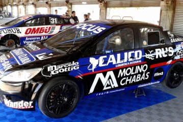 Turismo Nacional: Michieletto y Moriatis mandan en el primer día de entrenamientos