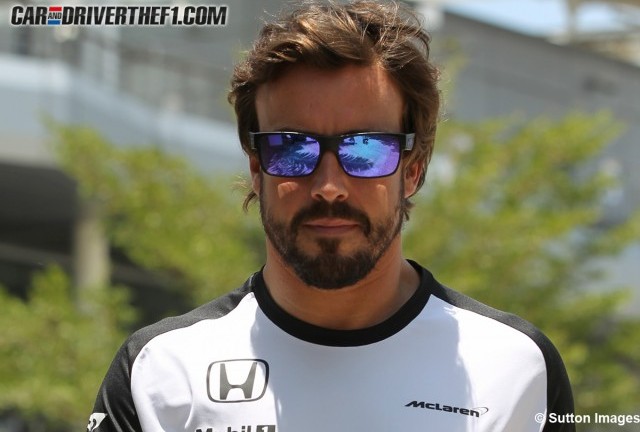 F1: Alonso asegura que fue un fallo de dirección lo que le hizo irse contra el muro