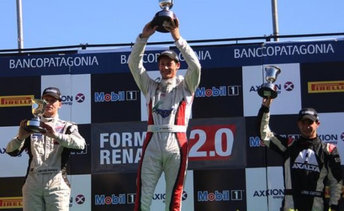 Ciarrochi volvió y se llevó la segunda final en la Fórmula Renault