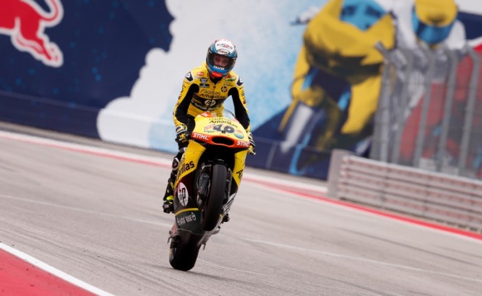 Moto2: El debutante Rins llega líder a Argentina