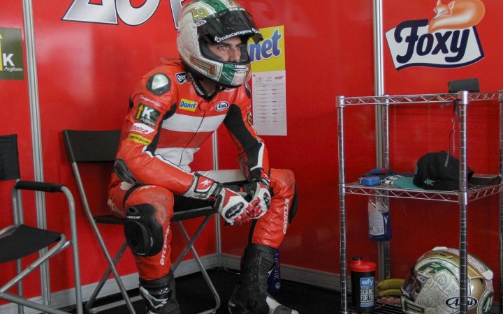 Moto GP: Pons afuera por una caída