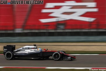 F1 China: Mc Laren lo hizo, culminó el GP con los cos coches