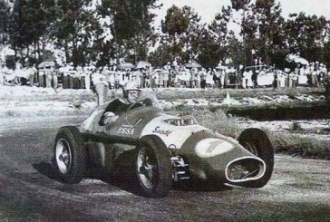 Mientras su amigo Fangio anunciaba su retiro, Froilán Gonzalez ganaba en el «El Pinar»