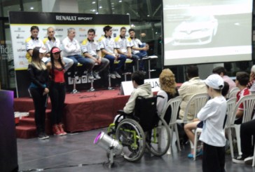 STC2000: Macua presentó a los dos equipos Renault