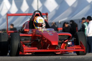 FRA 2.0: El campeón no afloja, Moggia ganó la primer carrera