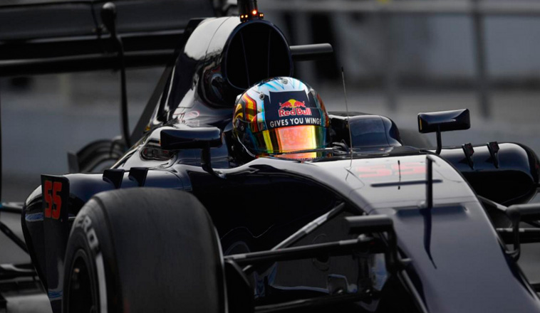 Fómula 1: Sainz exprime al Toro Rosso para completar 157 vueltas en el tercer día de test
