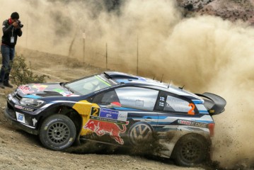 WRC: Hat-trick de Latvala consiguiendo más de un minuto de ventaja