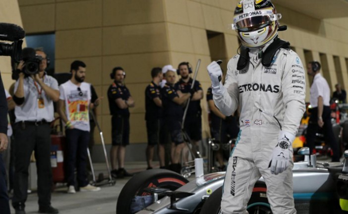 Fórmula 1: Hamilton logra la Pole en una clasificación que sigue sin gustar