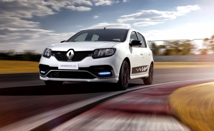 Macua presenta el Renault Sandero R.S 2.0