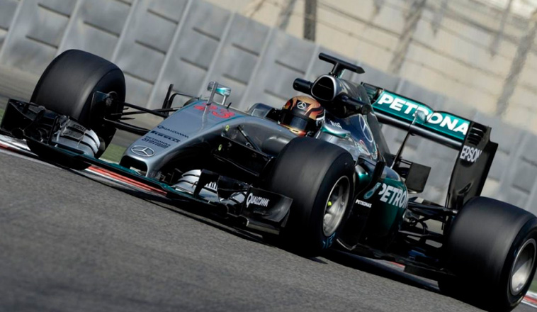 Fórmula 1: Pirelli prueba cerca de un centenar de prototipos en el test de Abu Dhabi