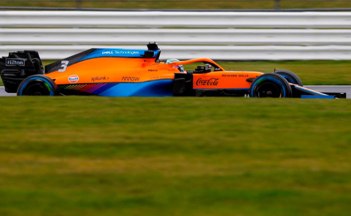 Fórmula 1: Satisfactorio -y pasado por agua- estreno del McLaren MCL35M